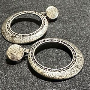 Premier Designs Ava Antique Silver-Tone Crystals Clip On Earrings